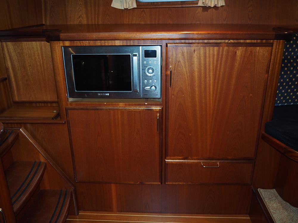 Fore ship, Accommodation